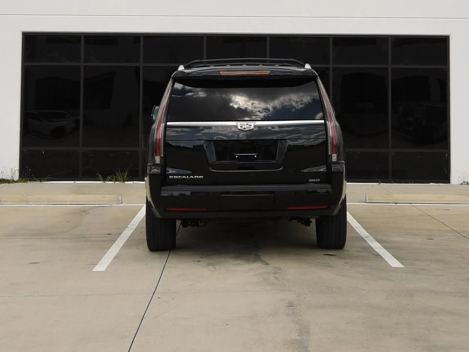 2017 Cadillac Escalade 4th Gen - Image 8 of 18