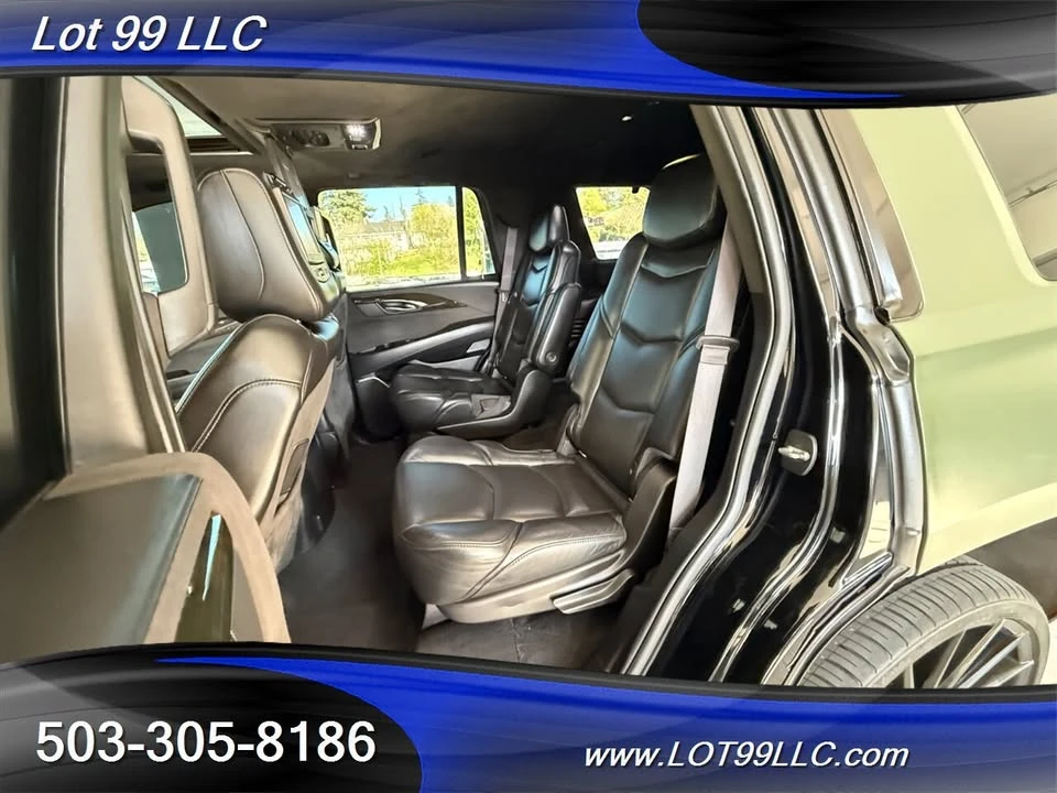2017 Cadillac Escalade 4th Gen - Image 18 of 19