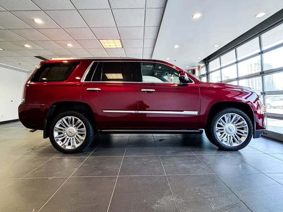 2017 Cadillac Escalade 4th Gen - Image 2 of 15