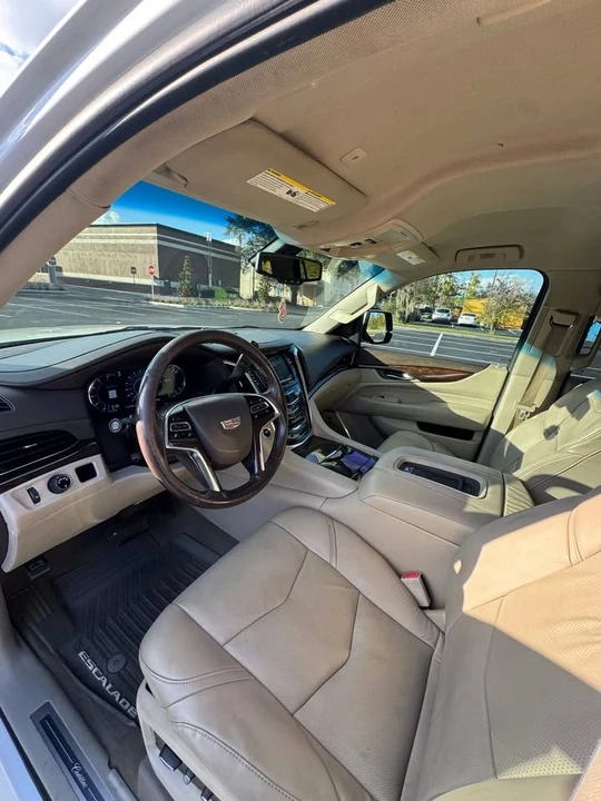 2017 Cadillac Escalade 4th Gen - Image 3 of 11