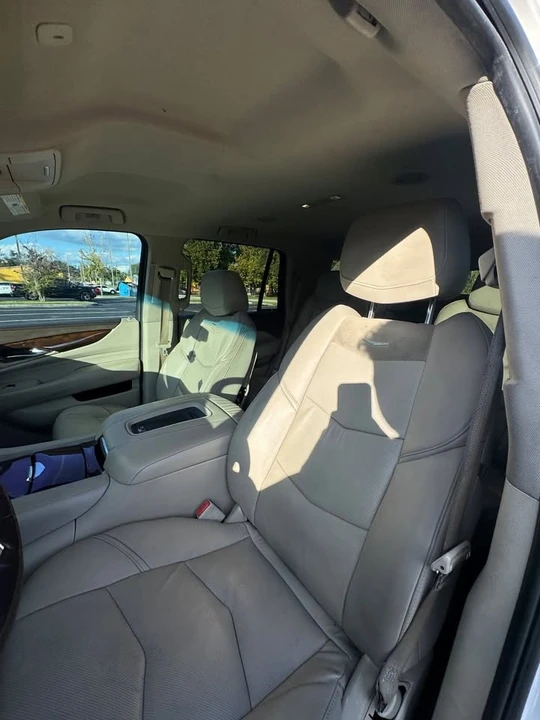 2017 Cadillac Escalade 4th Gen - Image 5 of 11