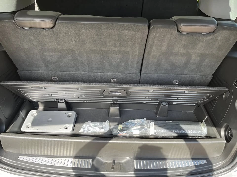 2017 Cadillac Escalade 4th Gen - Image 17 of 20
