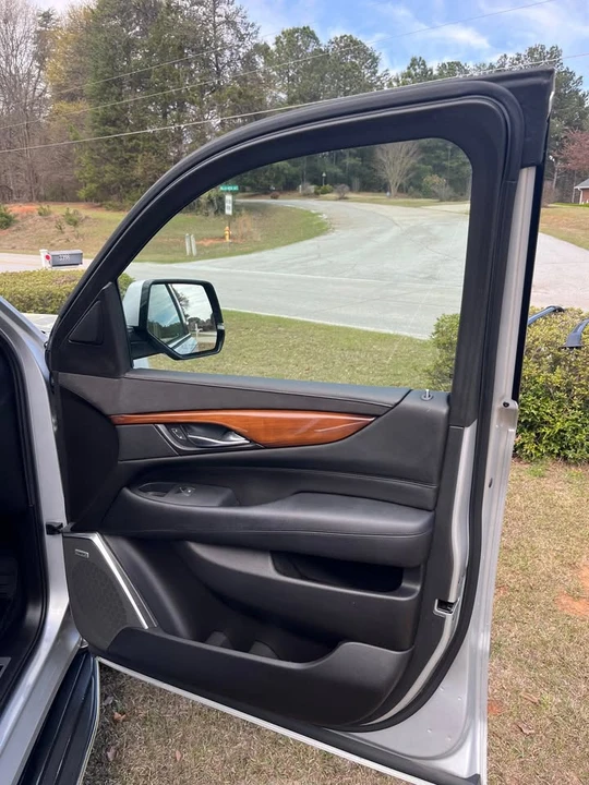 2017 Cadillac Escalade 4th Gen - Image 8 of 20