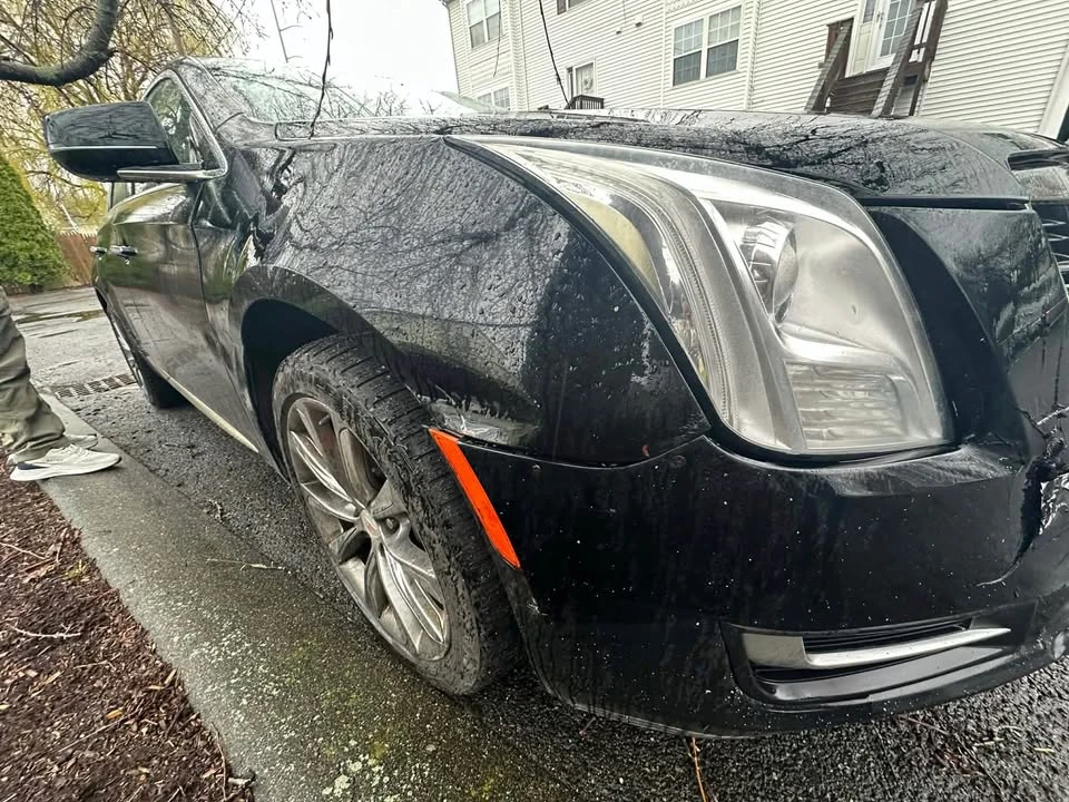 2017 Cadillac STS - Image 9 of 10