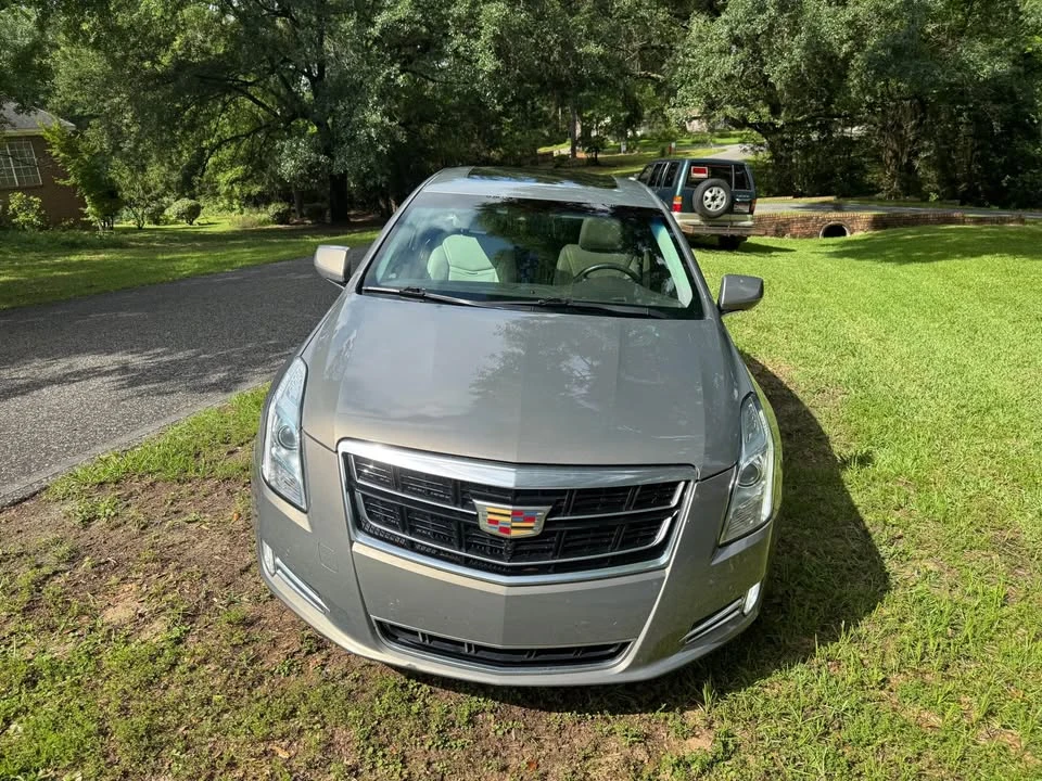 2017 Cadillac SRX - Image 9 of 16