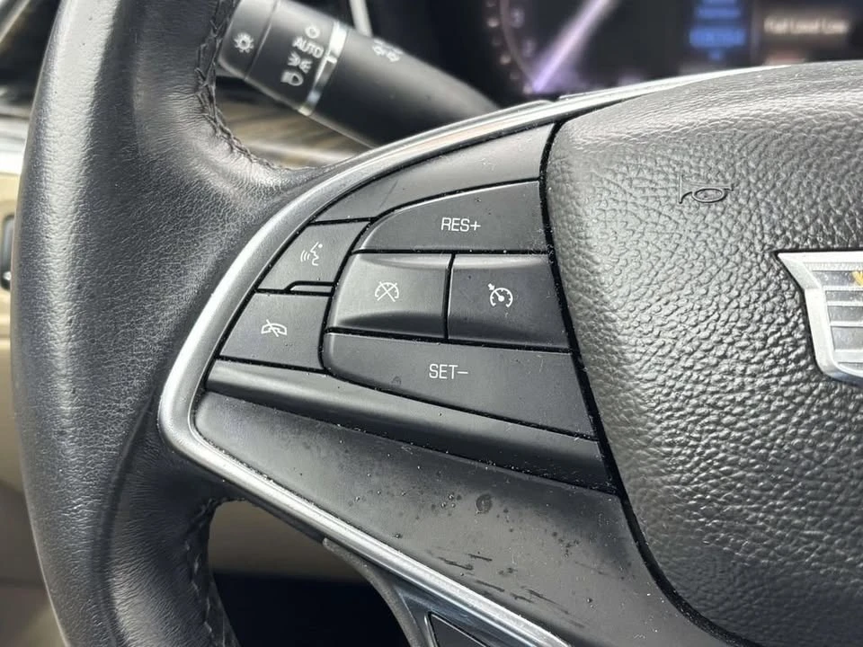 2017 Cadillac XT5 - Image 16 of 20