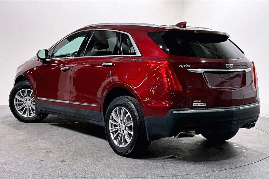 2017 Cadillac XT5 - Image 3 of 10