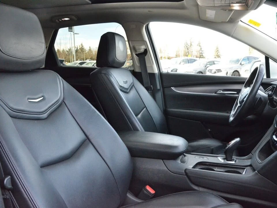 2017 Cadillac XT5 - Image 10 of 18