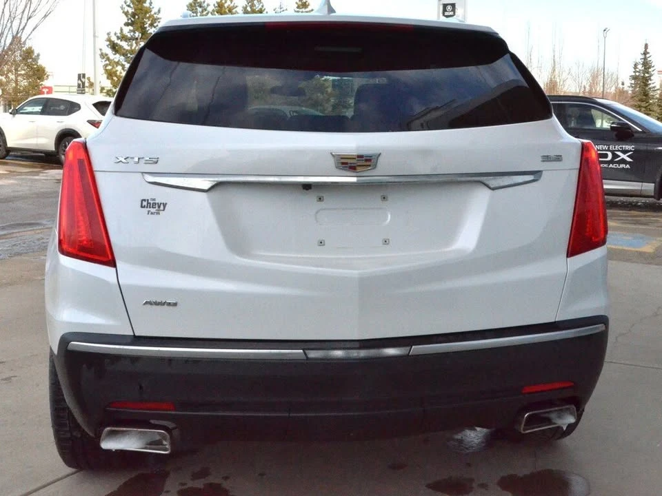 2017 Cadillac XT5 - Image 3 of 18