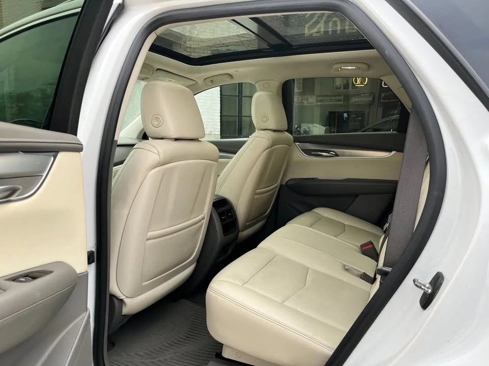 2017 Cadillac XT5 - Image 13 of 18
