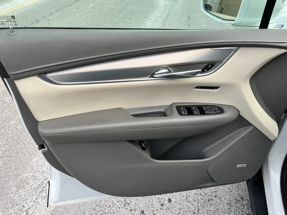 2017 Cadillac XT5 - Image 4 of 18