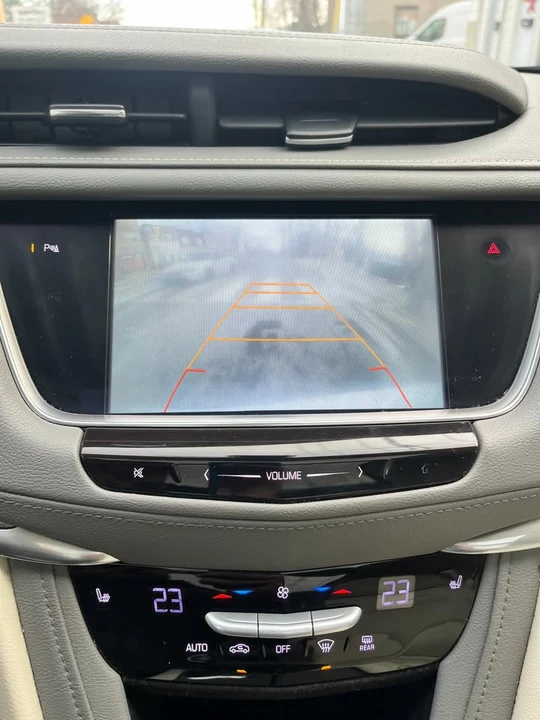 2017 Cadillac XT5 - Image 11 of 18