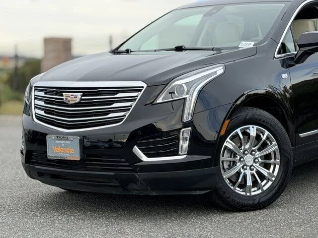 2017 Cadillac XT5 - Image 2 of 19