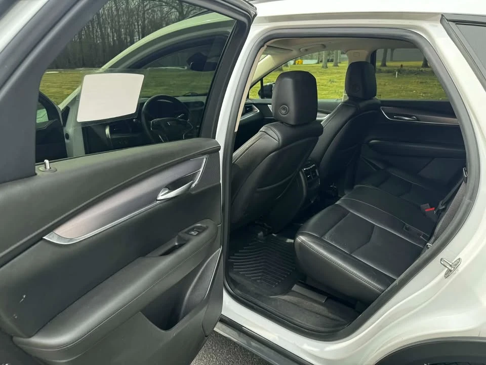 2017 Cadillac XT5 - Image 12 of 20