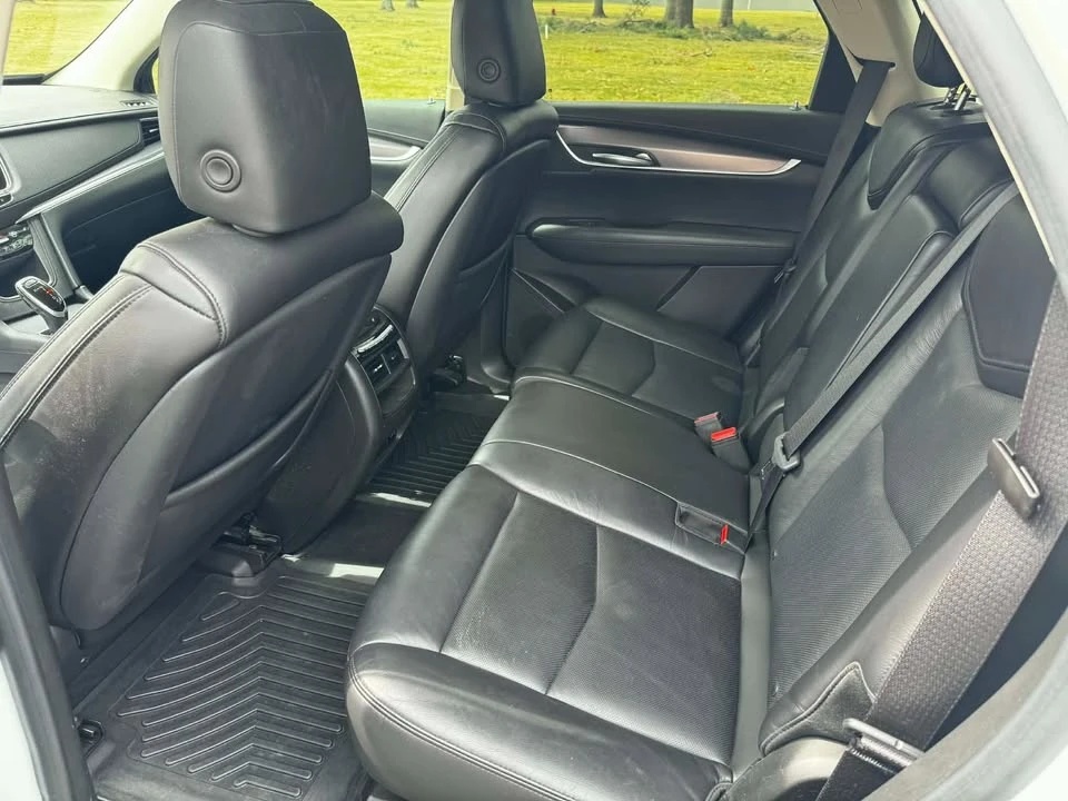 2017 Cadillac XT5 - Image 13 of 20