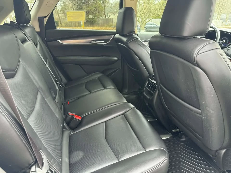2017 Cadillac XT5 - Image 10 of 20