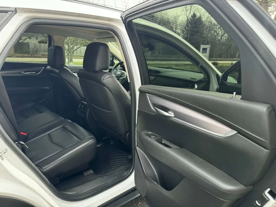 2017 Cadillac XT5 - Image 9 of 20