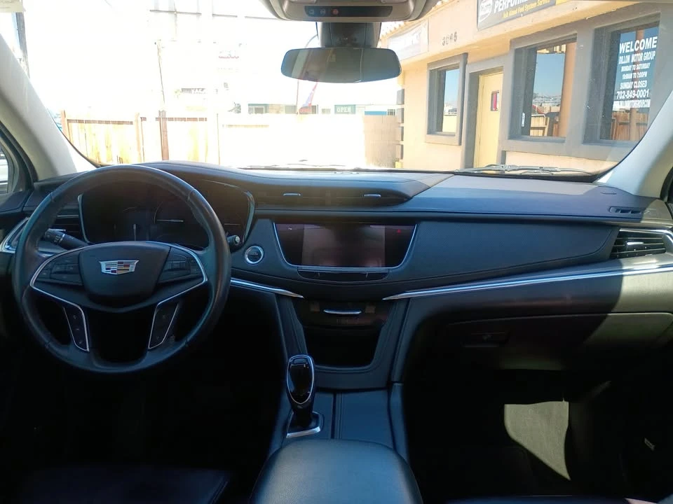2017 Cadillac XT5 - Image 10 of 14