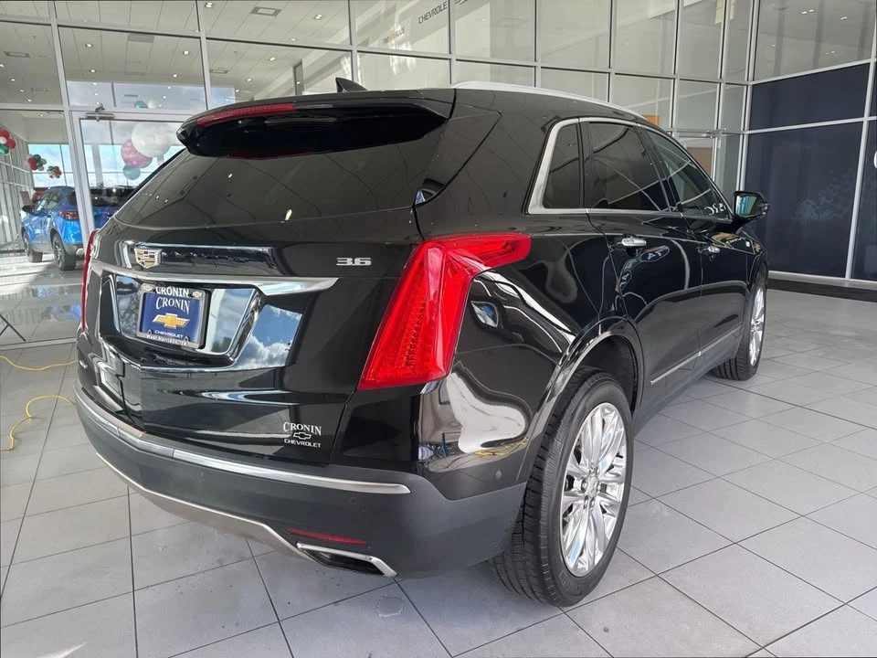 2017 Cadillac XT5 - Image 2 of 12