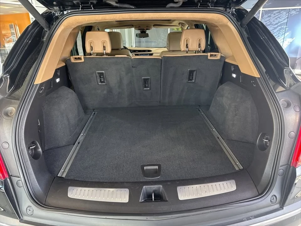 2017 Cadillac XT5 - Image 8 of 12
