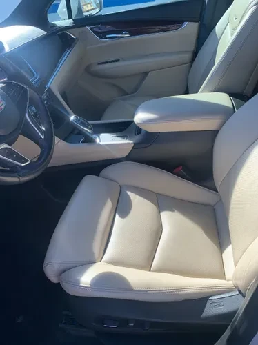 2017 Cadillac XT5 - Image 5 of 7