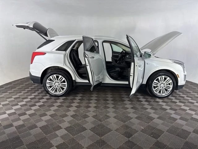 2017 Cadillac XT5 - Image 13 of 20