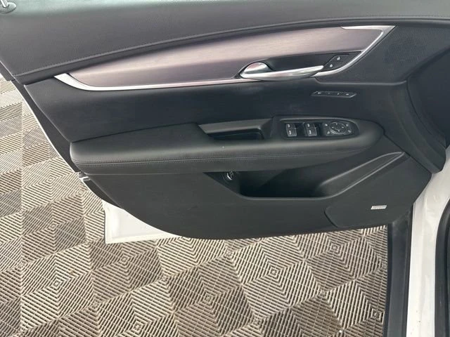 2017 Cadillac XT5 - Image 18 of 20