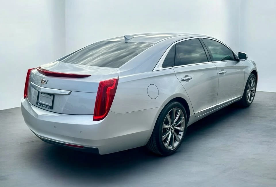 2017 Cadillac XTS - Image 2 of 12