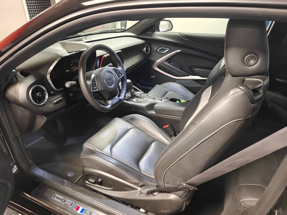 2017 Chevrolet Camaro SS 6th Gen - Image 5 of 23