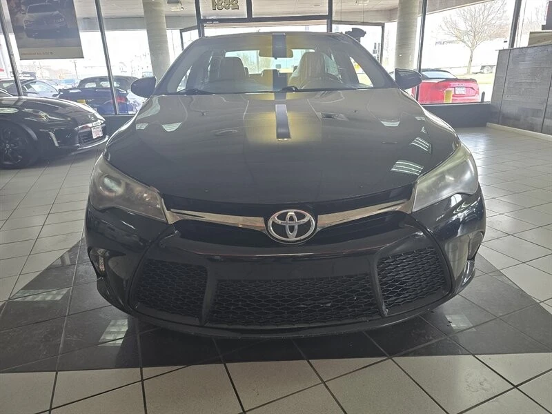 2017 Toyota Camry 7th Gen - Image 2 of 4
