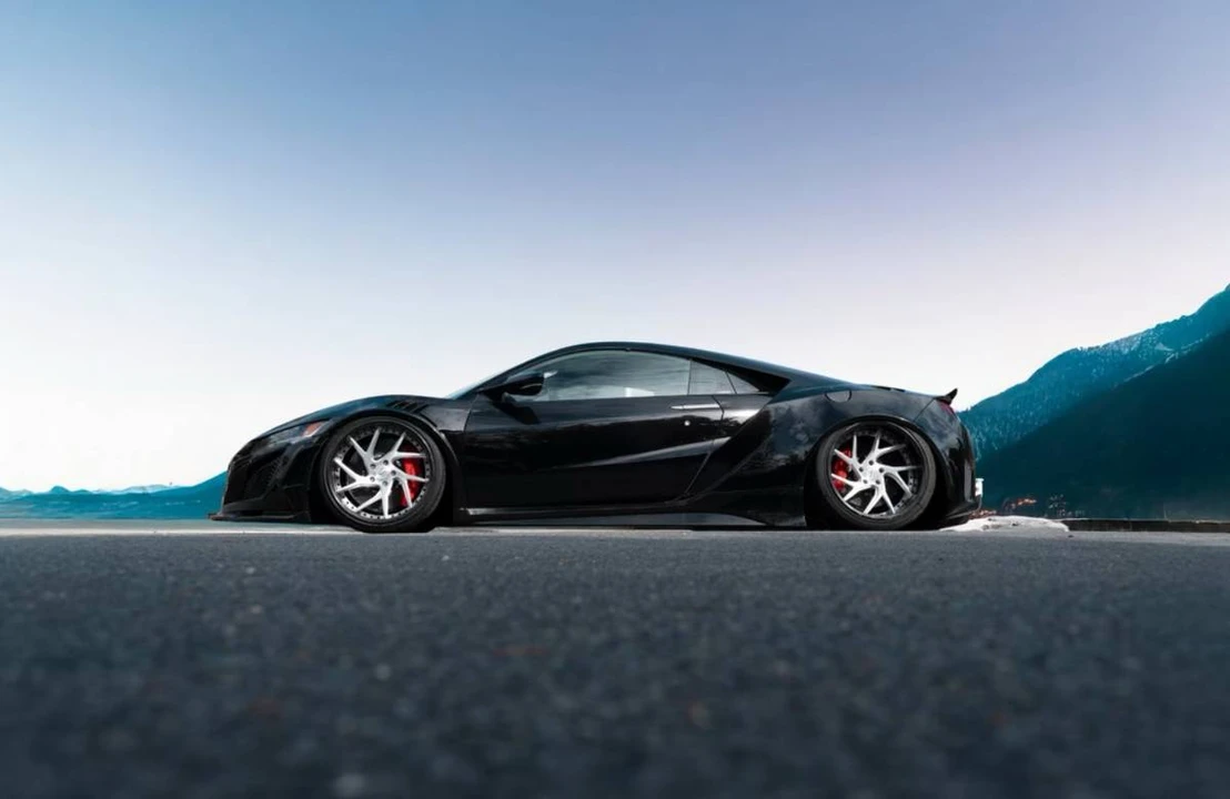 2017 Acura NC1 NSX - Image 10 of 11