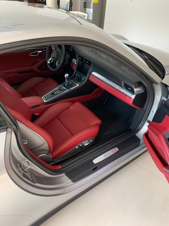 2017 Porsche 991 Carrera 4S - Image 7 of 8