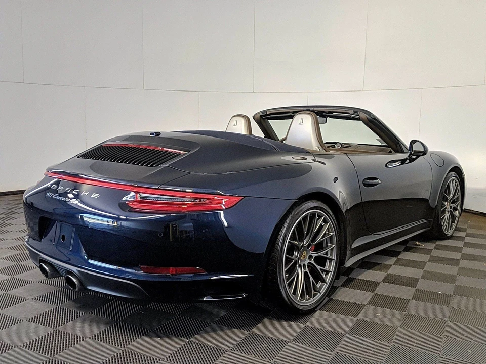 2017 Porsche 991 Carrera 4S - Image 7 of 29