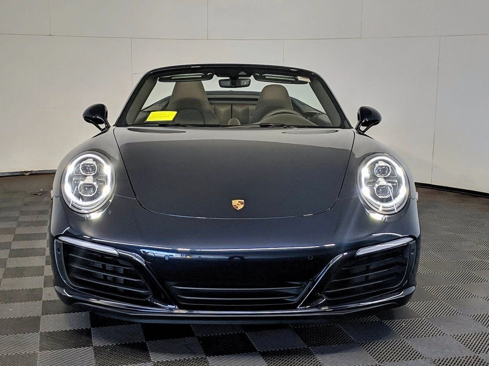 2017 Porsche 991 Carrera 4S - Image 2 of 29