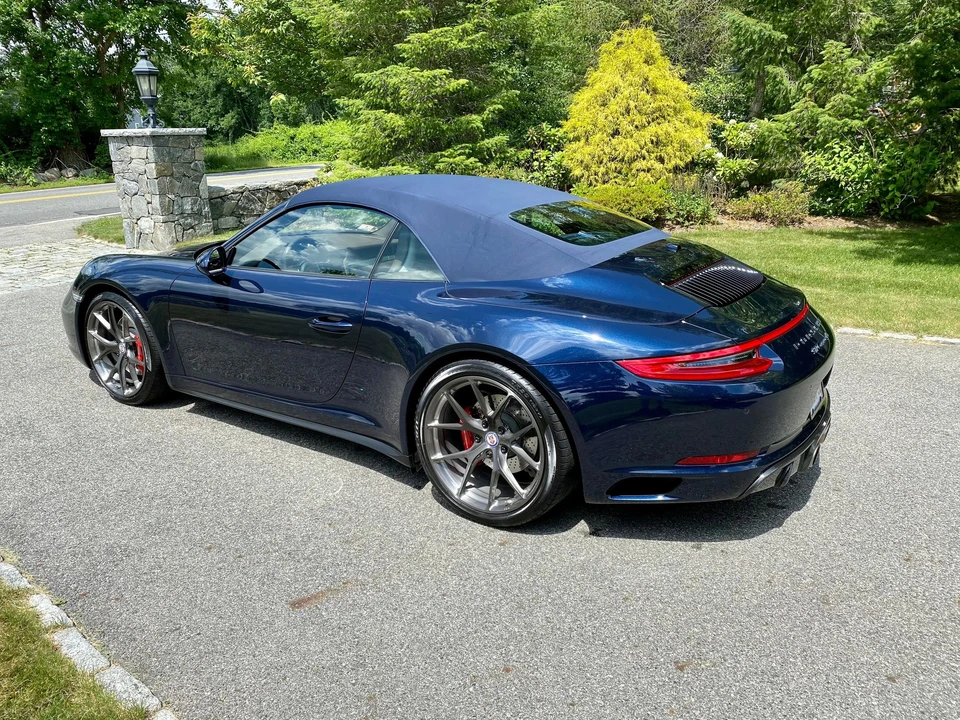 2017 Porsche 991 Carrera 4S - Image 24 of 29