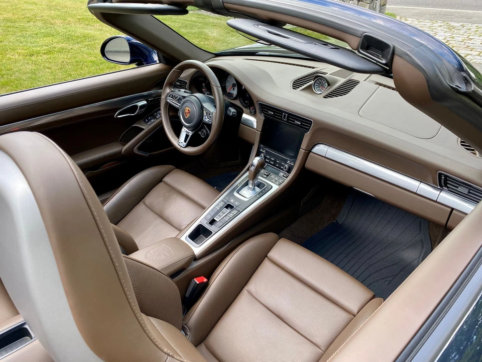 2017 Porsche 991 Carrera 4S - Image 17 of 29