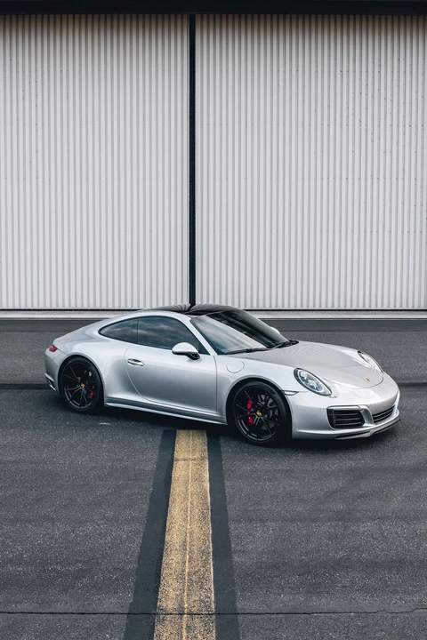 2017 Porsche 991 Carrera 4S - Image 7 of 30