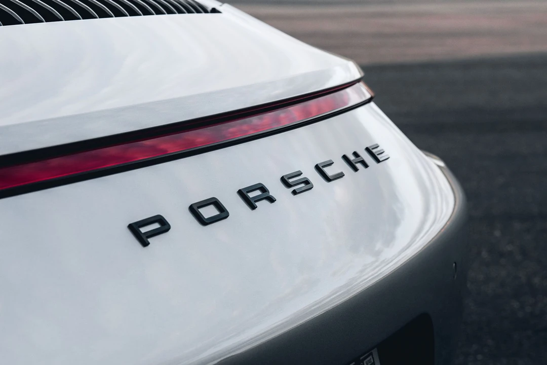 2017 Porsche 991 Carrera 4S - Image 8 of 30