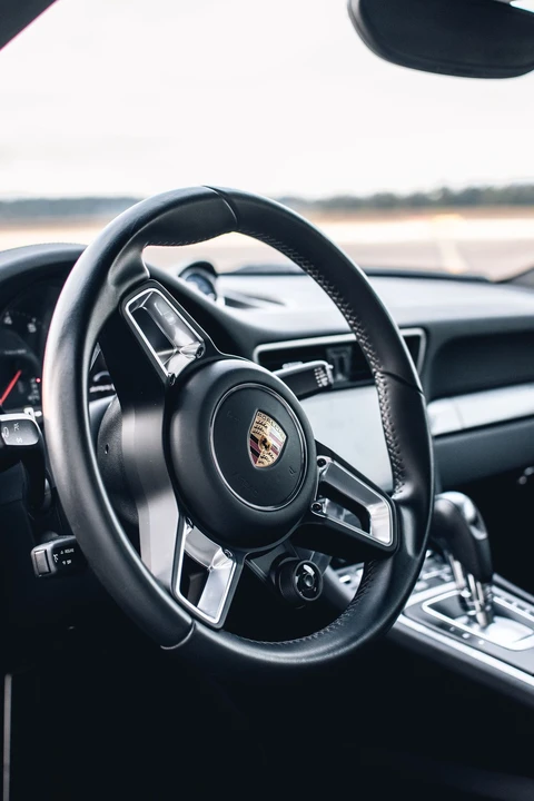 2017 Porsche 991 Carrera 4S - Image 12 of 30