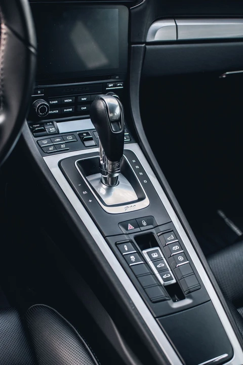 2017 Porsche 991 Carrera 4S - Image 14 of 30