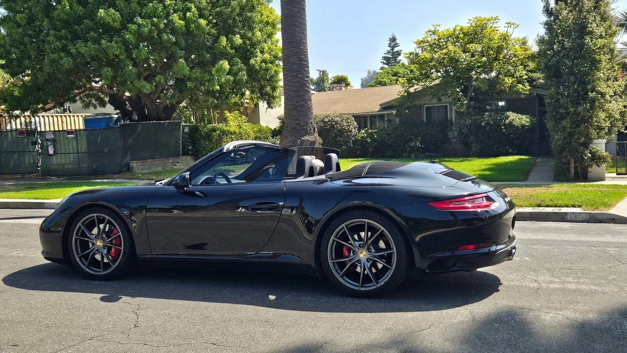 2017 Porsche 991 Carrera S - Image 4 of 11