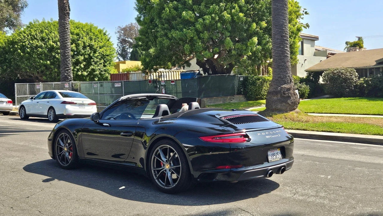 2017 Porsche 991 Carrera S - Image 5 of 11