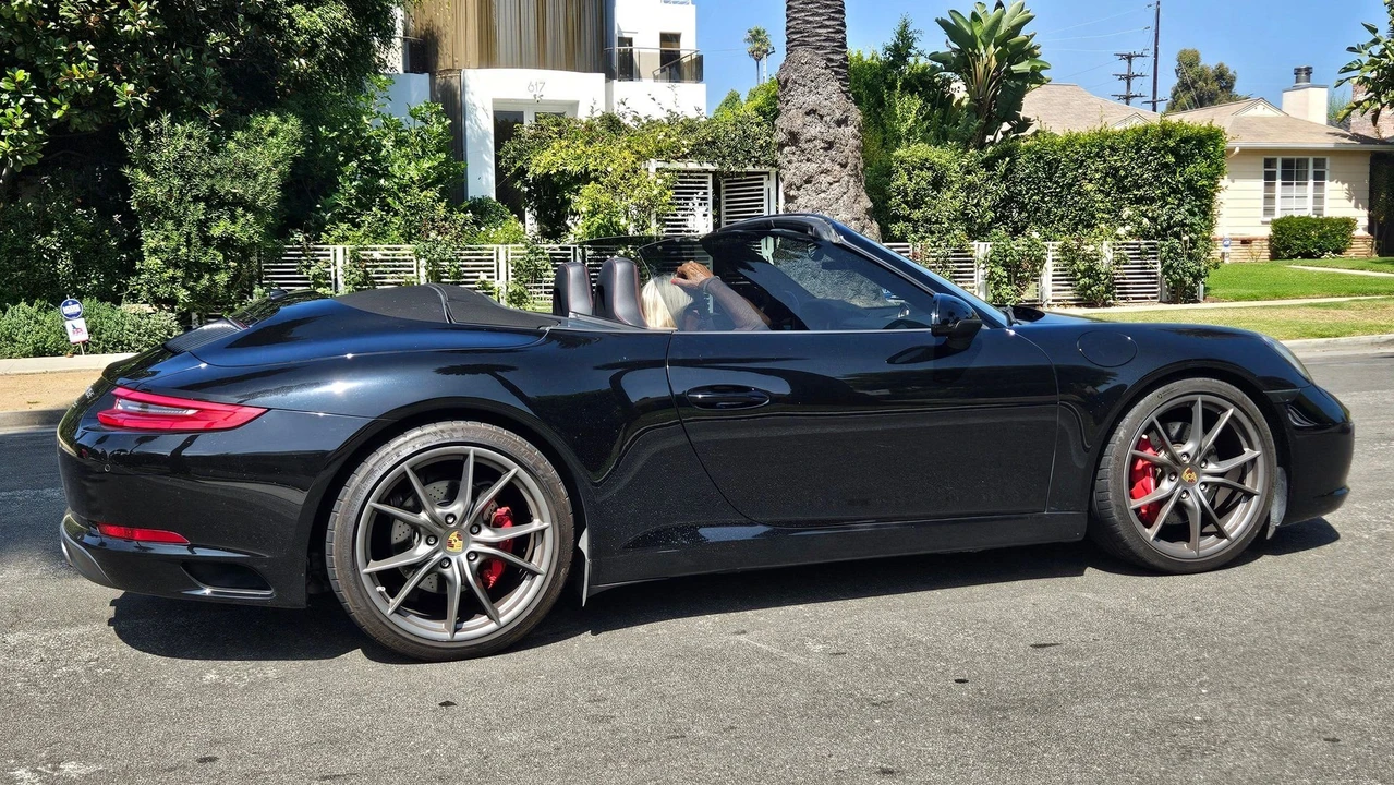 2017 Porsche 991 Carrera S - Image 9 of 11