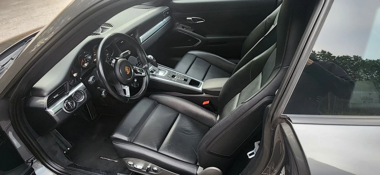 2017 Porsche 991 Carrera - Image 11 of 19