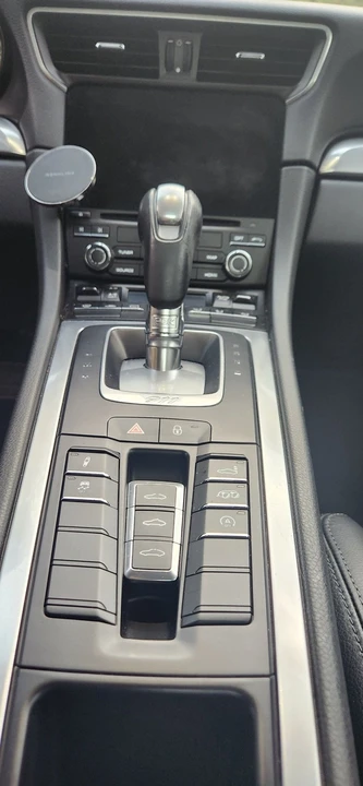 2017 Porsche 991 Carrera - Image 16 of 19