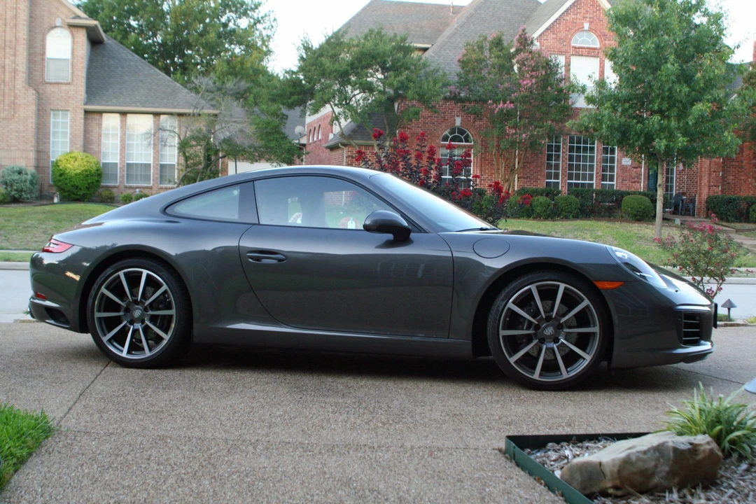2017 Porsche 991 Carrera - Image 3 of 4