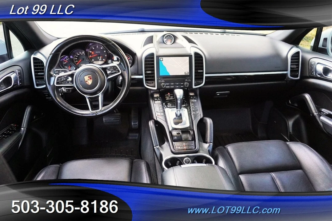 2017 Porsche 958 Cayenne - Image 2 of 4
