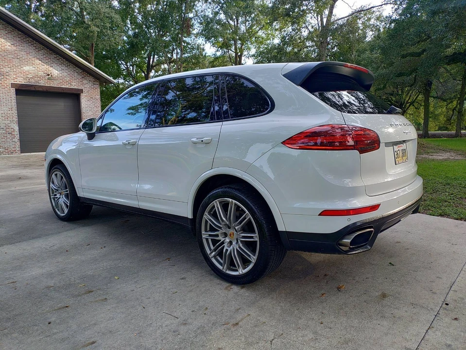 2017 Porsche 958 Cayenne - Image 4 of 31