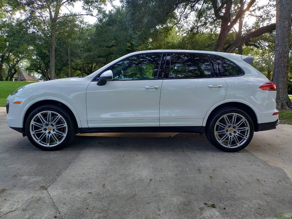 2017 Porsche 958 Cayenne - Image 5 of 31