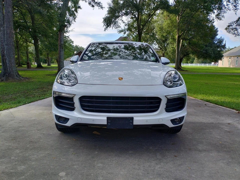 2017 Porsche 958 Cayenne - Image 7 of 31